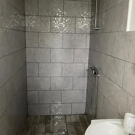 בית אירוח Casa David