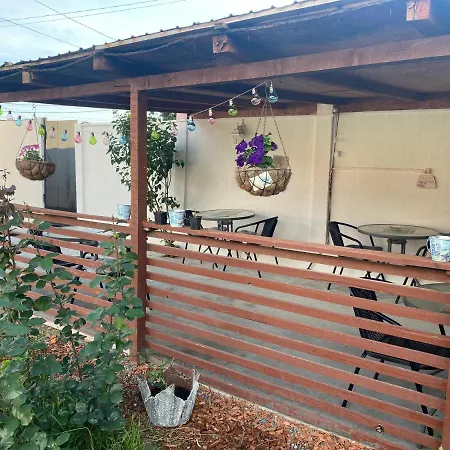 בית אירוח Casa David קורבו